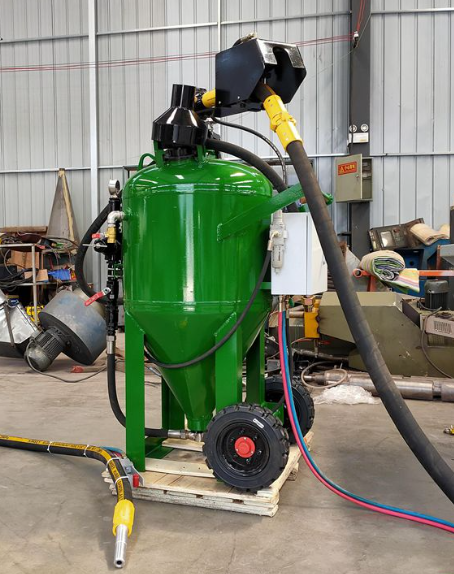 北辰移动式喷砂机 户外施工效率翻倍